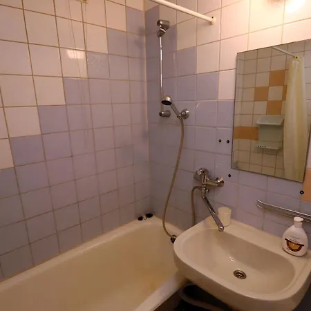 Korter Song Festival Apartment, 5-10 Min From Bus/airport Tallinn