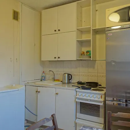 Korter Song Festival Apartment, 5-10 Min From Bus/airport